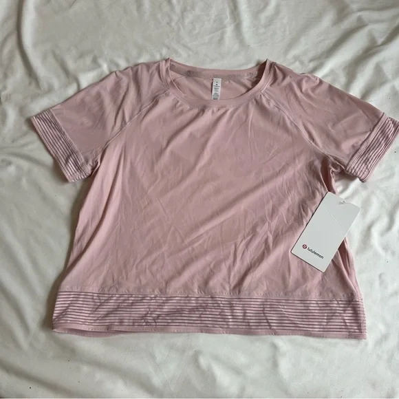 Lululemon Athletica Stripe in Stride Short Sleeve