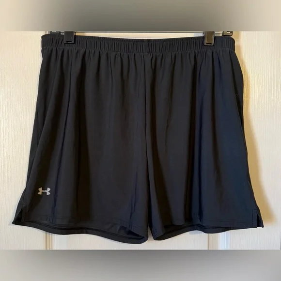 Under Armour Black Performance Athletic Shorts Size L