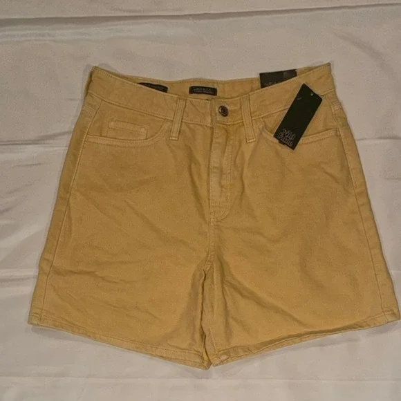 Wild Fable‎ Bermuda Short Women 6/28R Yellow Highest Rise Cottagecore NWT Summer