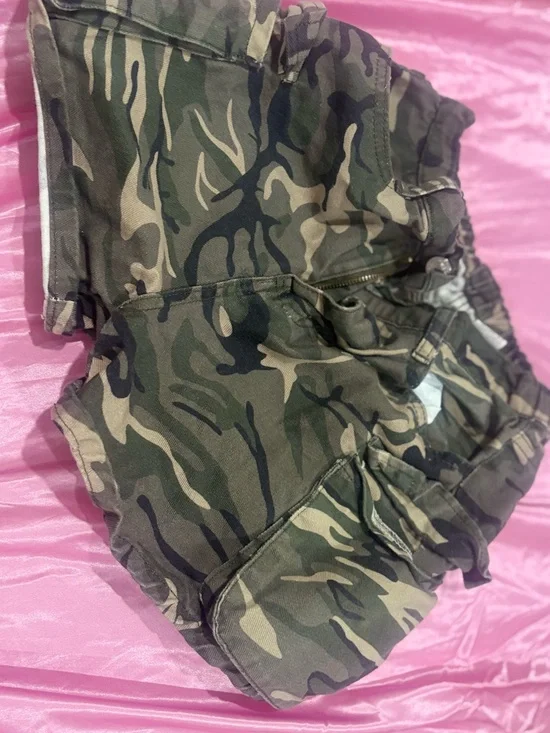 SHEIN Green Camo Cargo Shorts