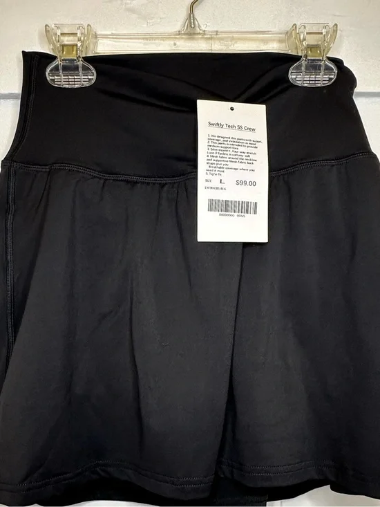 NWT Lululemon Swiftly Tech SS Crew Skort / Black Size L