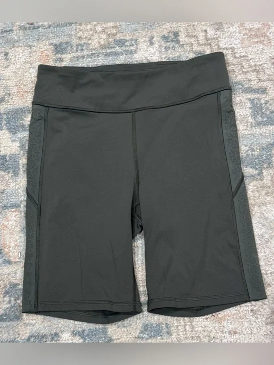 Lululemon High-Waist Olive Green Women’s Athletic Bike Shorts