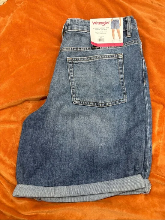 NWT Wrangler shorts
