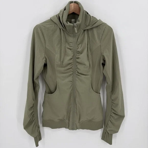 Lululemon Womens Sage Dance Studio Zip Up Hooded Jacket Size 6 Athleisure
