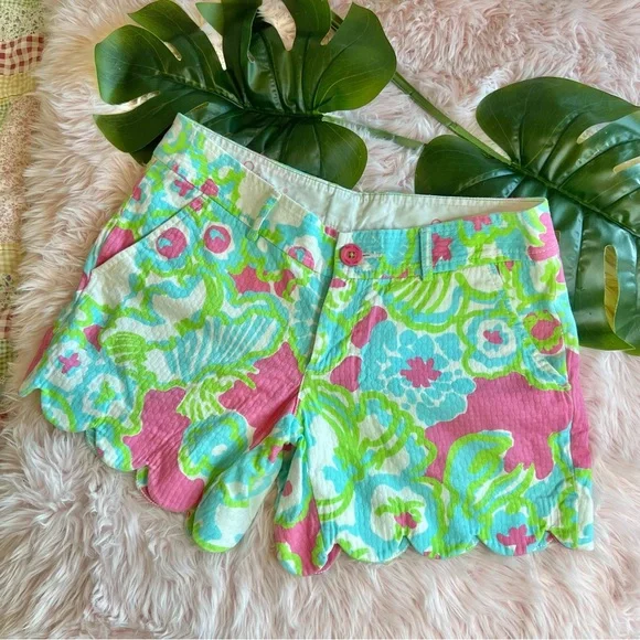 Lilly Pulitzer The Buttercup Short A Delicacy Pink Floral Scallop Hem Sz‎ 0