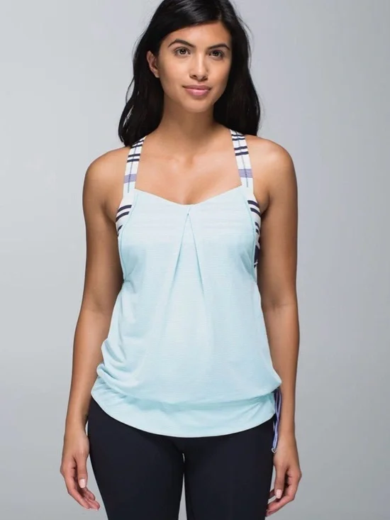 Y2K Lululemon | Lululemon Rest Less Tank| Heathered Aquamarine| Groovy Stripe| 4