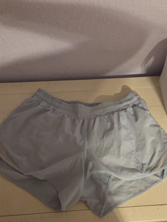 Lululemon Hotty Hot High Rise Lined Shorts in size 10 Tall