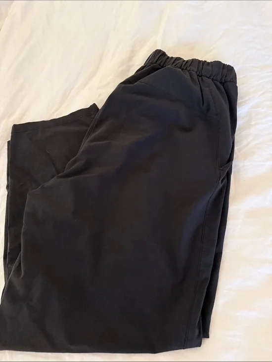 lululemon athletica women’s Black Elastic-Waist Joggers