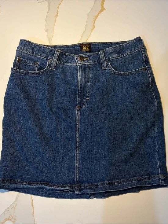Lee Women’s Denim Skort Blue Stretch Jean Skirt with Built-In Shorts Size L
