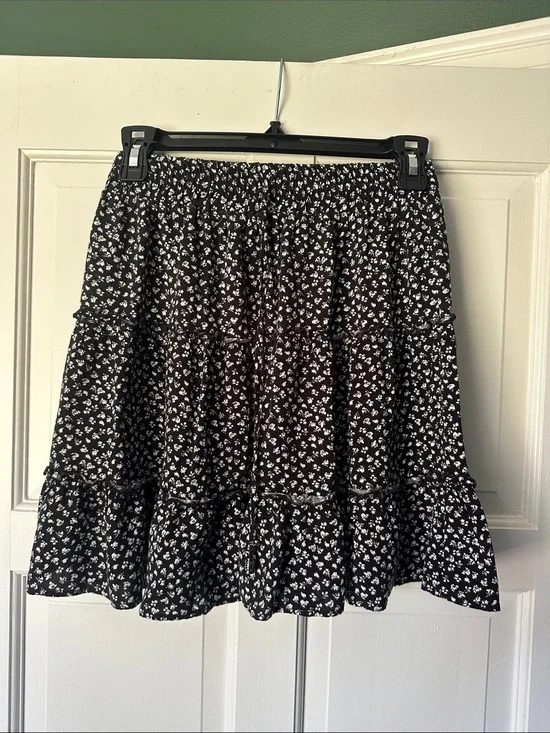 Japna Black Floral Tiered Skater Skirt Size M