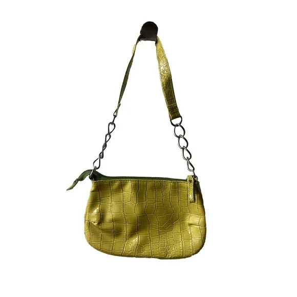 Girls Vintage Green Vinyl Hand Bag Small Chain Zippered