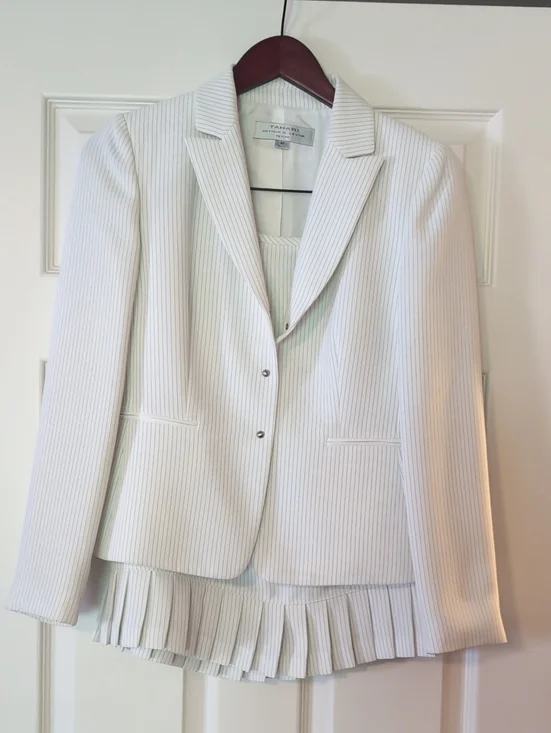 T Tahari White Pinstripe Pleated-Hem Skirt Suit