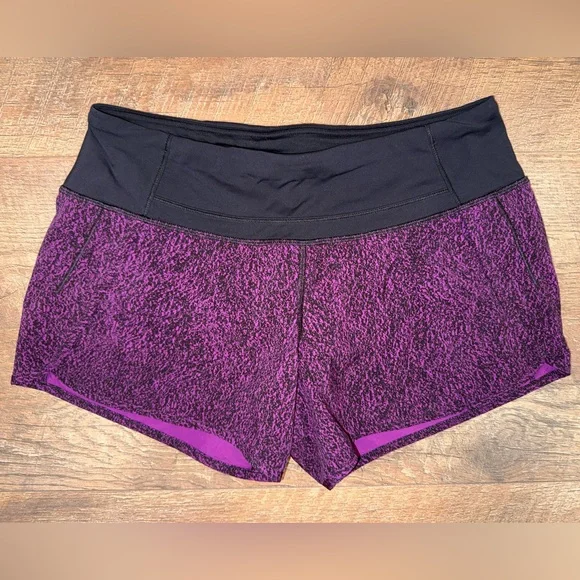 Lululemon Athletica Run Times Shorts in Circuit Aurora Black / Black 4”