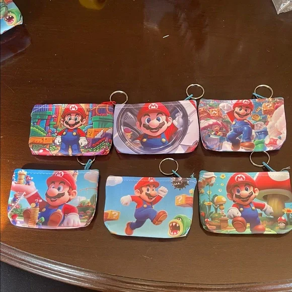 Super Mario Coin Pouches Set of 6 with key ring zips closed nwt