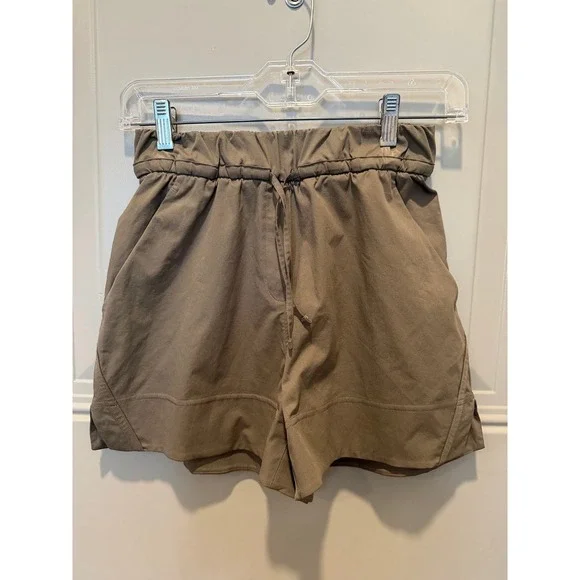 Lululemon Cinchable Waist High Rise Woven Shorts Brown Size XXS
