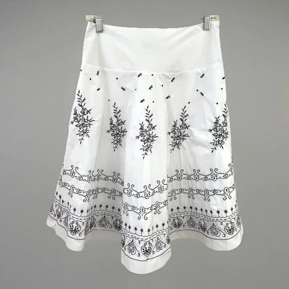 VTG 90 Ariel’s Fit & Flare Embroidered Skirt Size S White Feminine Fairy Whimsy