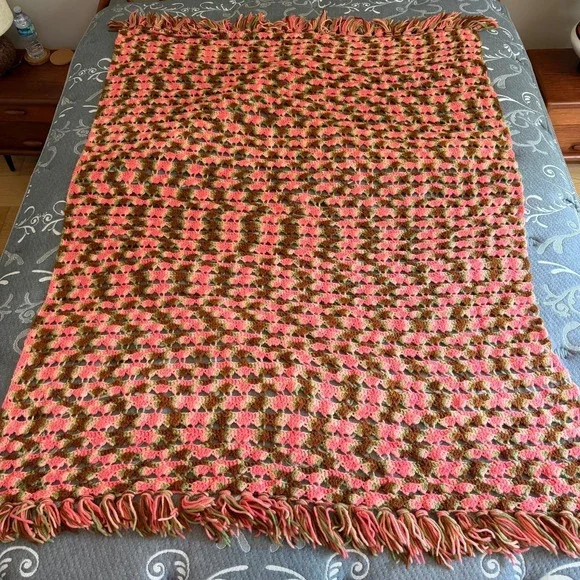 Vintage Handmade Crochet Pink Brown Granny Core Fringed Afghan Throw - 65x48 in