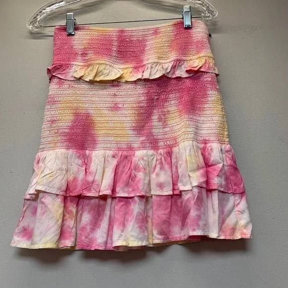 Cabana by Crown & Ivy Skirt Womens Medium Pink Yellow Excellent Tie Dye Ruffle