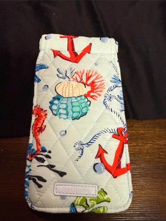 Vera Bradley  Quilted Sea Anchor Phone Pouch in Light Blue and Red