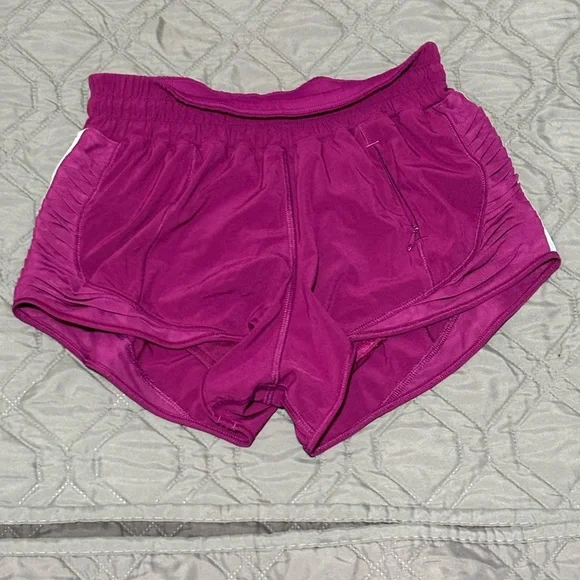 Women’s Lululemon Athletica Purple Athletic Shorts Lightweight Breathable​