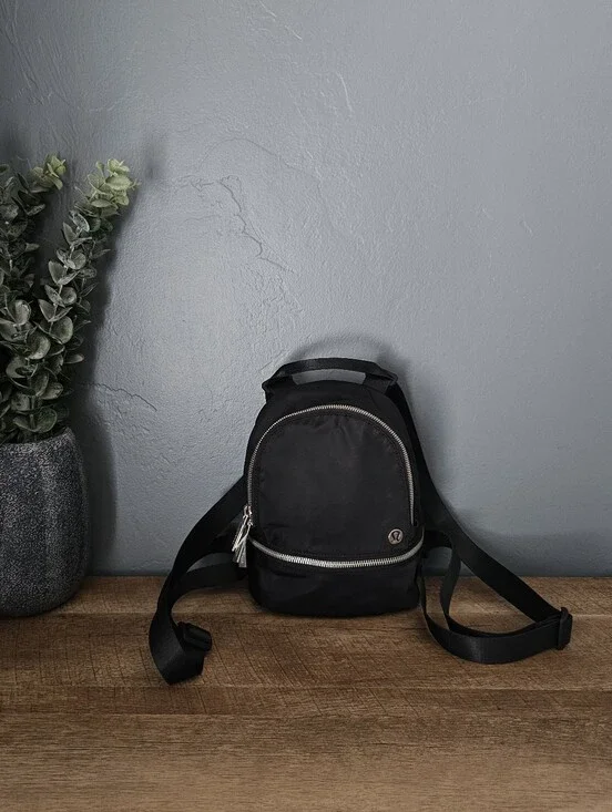 Lululemon City Bag