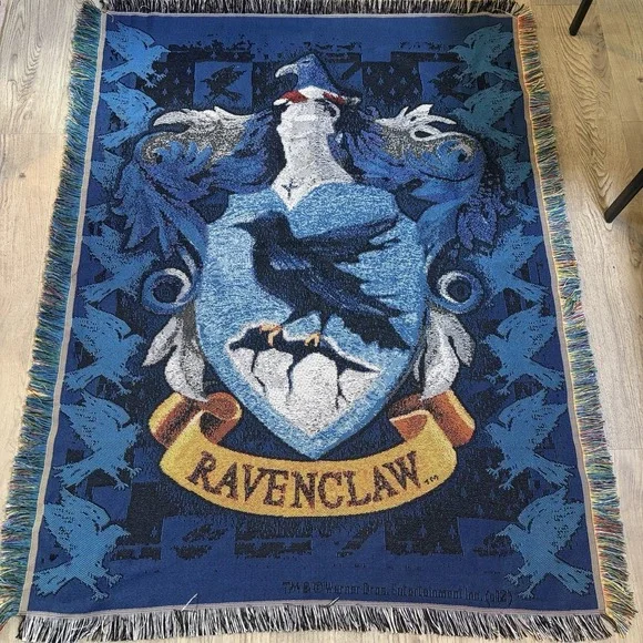 Harry Potter Ravenclaw Fringed Tapestry Jacquard 62‎ x 50-inch Throw