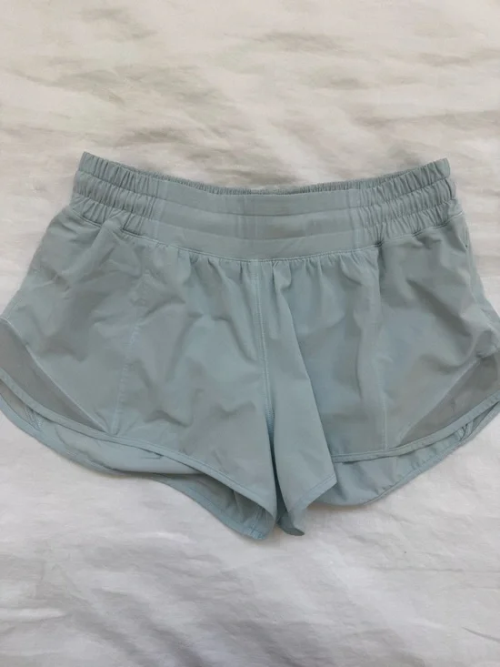 Lululemon Light Blue Hotty Hot low-rise short