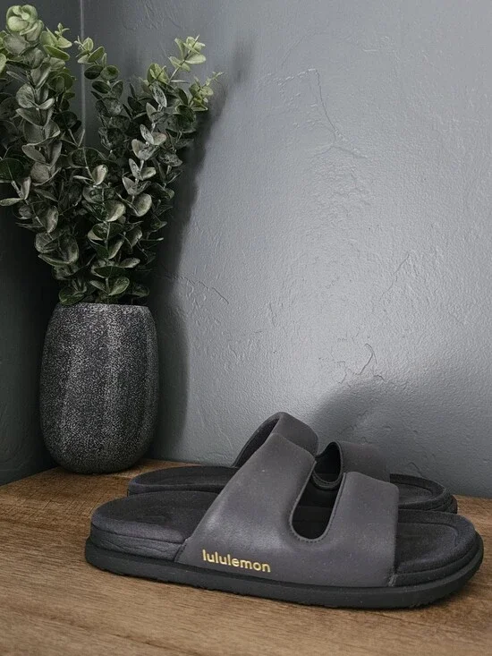 Lululemon Slides
