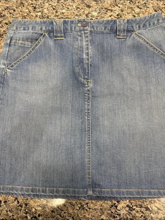 Talbots Light Blue Denim Skirt with Front Pockets