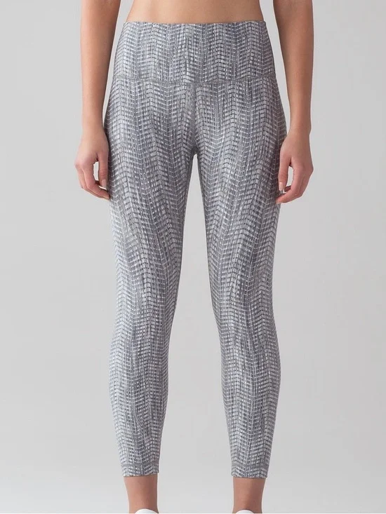 lululemon High-Rise Grey Patterned Leggings for Women Size 2