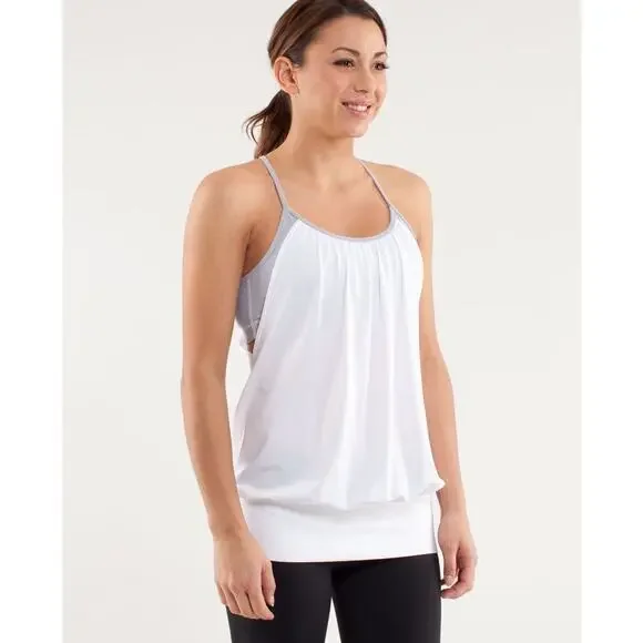 Lululemon No Limits Tank White / Wee Stripe White Fossil top racerback size 4