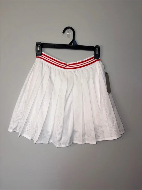 White Pleated Athletic Skirt with Red Trim XS