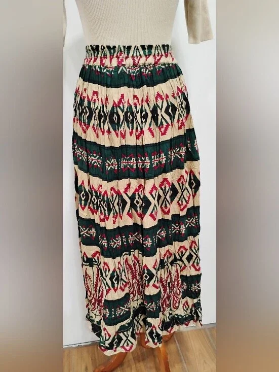 GREEN AND RED SIDE SADDLE MAXI SKIRT