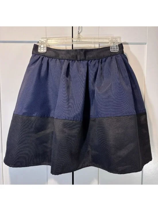 EXPRESS Navy Black Colorblock Fit Flare Skirt Women’s Size 4 Party Events Travel