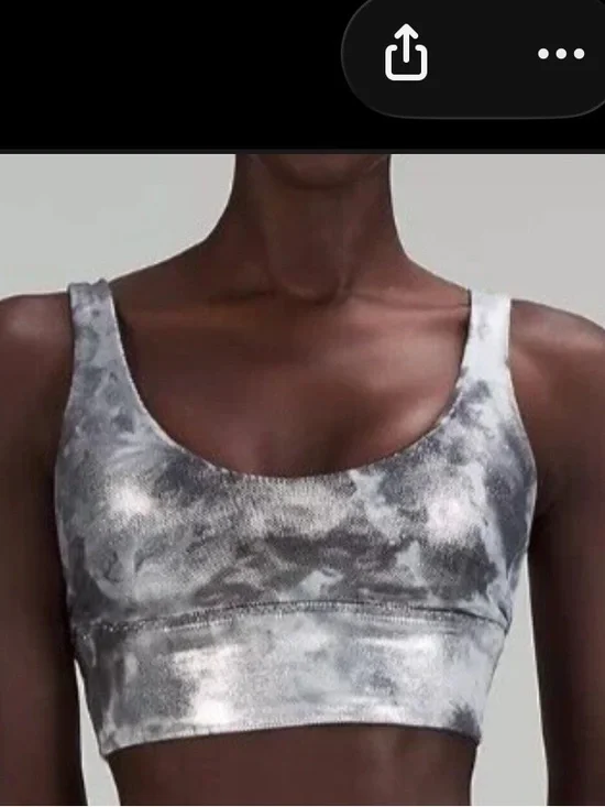 Lululemon  Women's Scoop Sports Bra reversible size 6