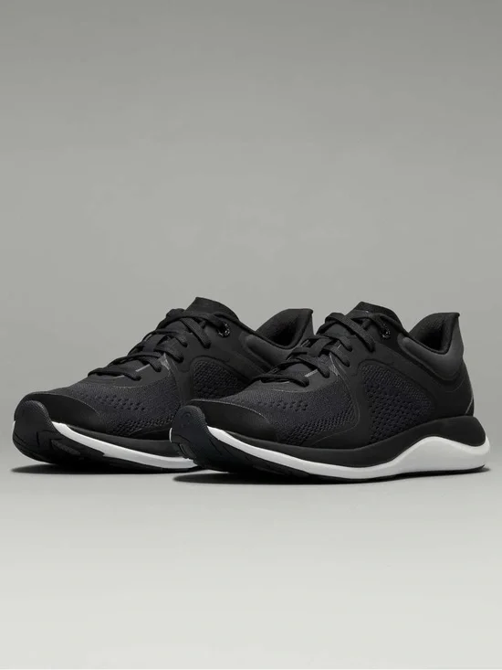 Lululemon Chargefeel Low Womens Workout Shoe - Size 9.5 Black / White / Anchor