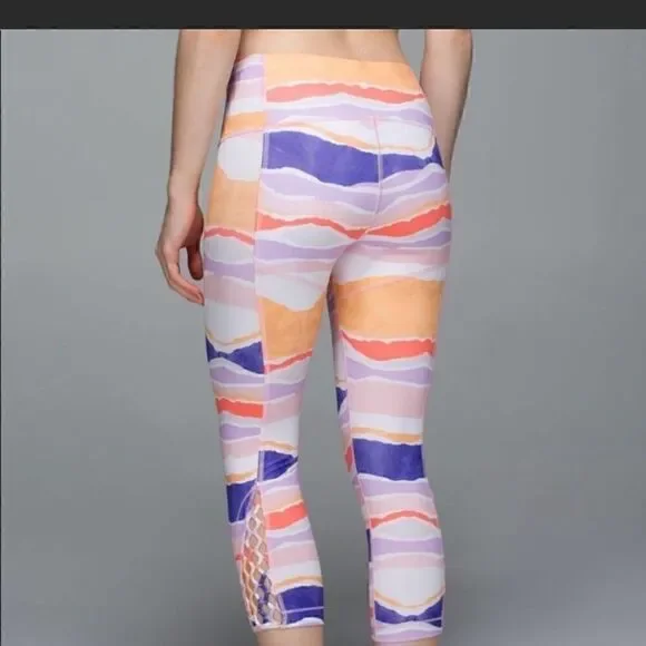 Lululemon True Self Crop Size 4
