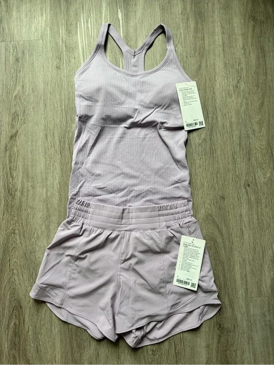 Lululemon Ebb to Street/ Hotty Hots 4” Size 6 Bundle