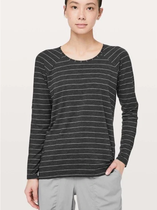 Lululemon Emerald Long Sleeve Short Serve Stripe Heathered Black White