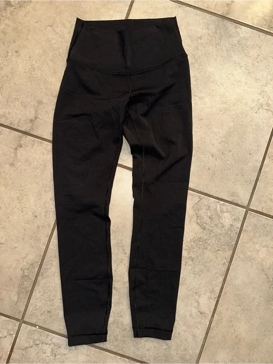 lululemon athletica Black wunder under size 4