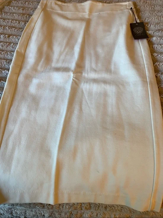Vince Camuto Cream Pencil Skirt Pls see last Picture