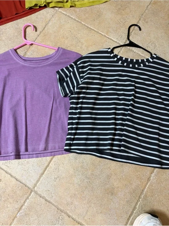 Lululemon cates tee bundle Sz 6 euc