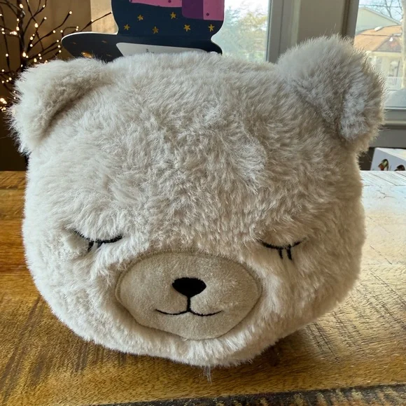 NWT,  2-in-1 Travel Pillow and Eye Mask in a Compact Zippered Bear w/ Clip On‎