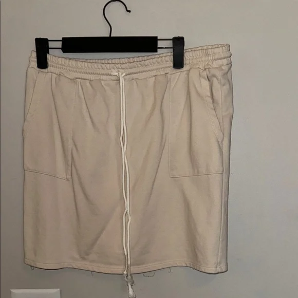 Hem & Thread Drawstring Skirt
