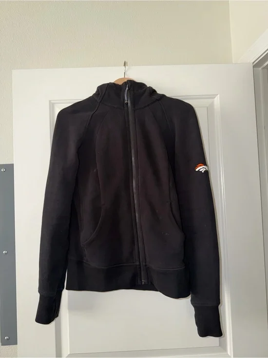 Lululemon Suba Full-Zip w/ Broncos Logo