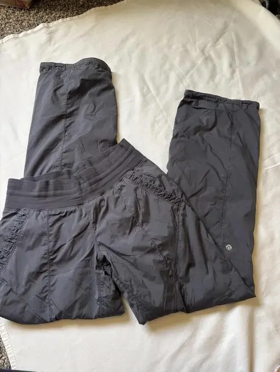 RARE Lululemon gray dance studio type pants sz 6