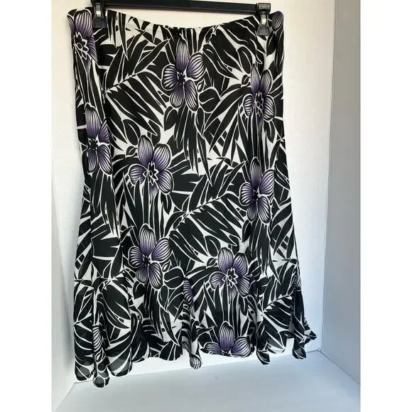 Laura‎ Scott Woman Chiffon Purple Floral Black White Ruffle Edge Skirt Sz 16W
