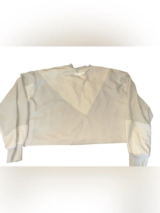 Lululemon perfectly oversized crew neck cropped size 6