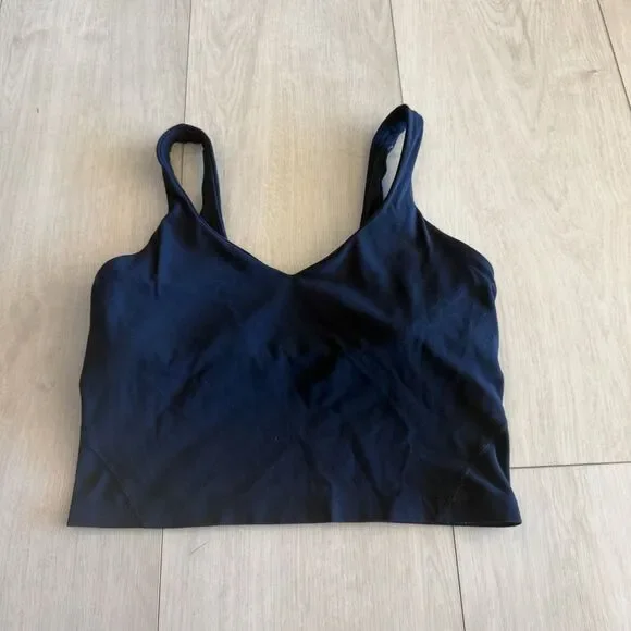 Lululemon women’s sports bra size 8