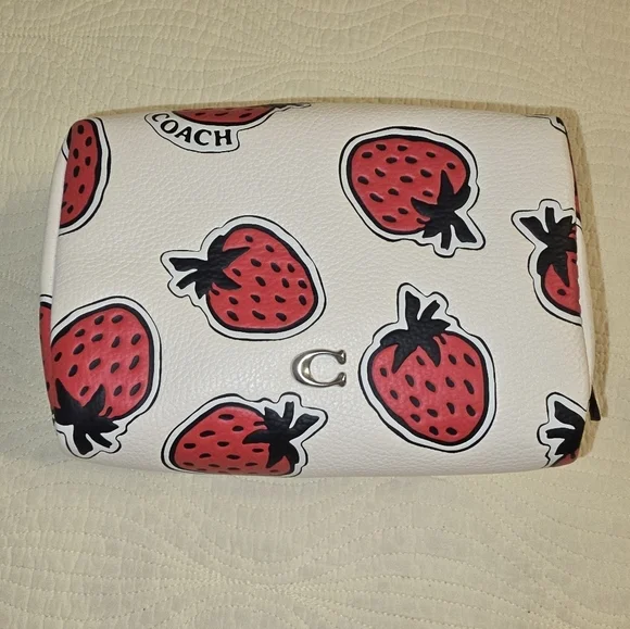 NWY Coach White Strawberry Print Ladies Leather Cosmetic Pouch